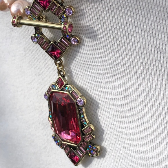 Heidi Daus 🆕 “Deco Edition” Toggle necklace, pink hand tied faux pearls - Picture 9 of 11